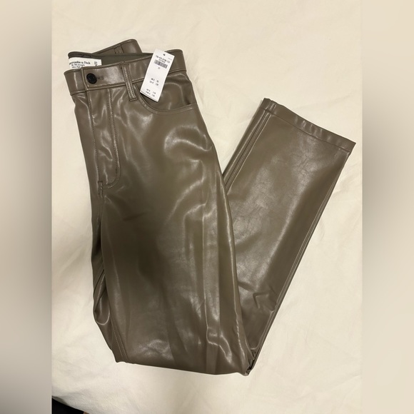 Abercrombie & Fitch Pants - Abercrombie & Fitch Curve Love Vegan Leather 90s Straight Pants